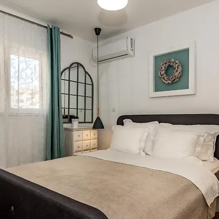 Front In Σπίτι διακοπών